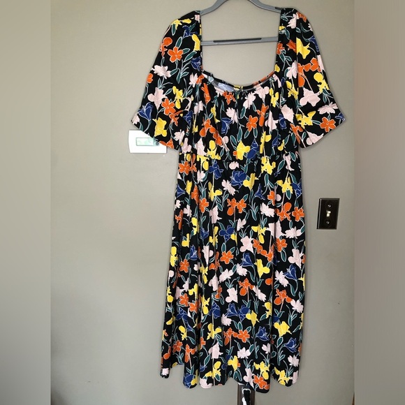 ELOQUII ELEMENTS Floral Print Fit & Flare Dress with Puff Sleeves Size 20 - Picture 6 of 8